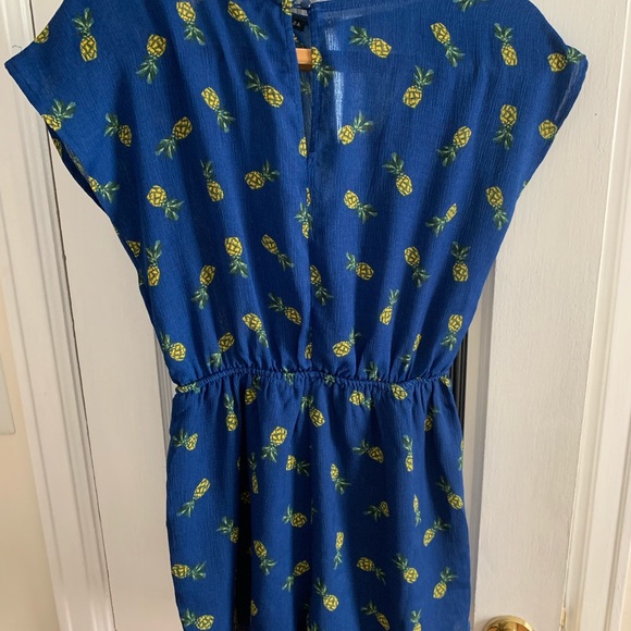 Pineapple Romper - Picture 2 of 3